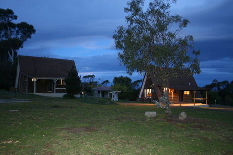 Bicheno By The Bay - Tourism Cairns 19