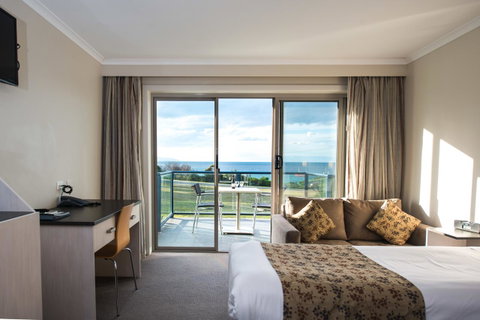 Beachfront Bicheno - Tourism Cairns 15