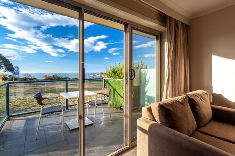 Beachfront Bicheno - Tourism Cairns 18