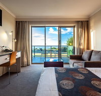 Beachfront Bicheno - Tourism Cairns