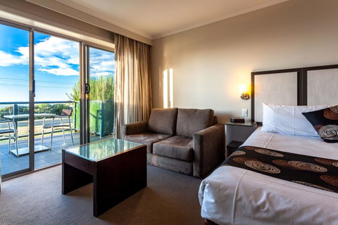 Beachfront Bicheno - Tourism Cairns 17