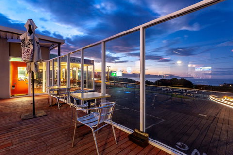 Beachfront Bicheno - Tourism Cairns 36