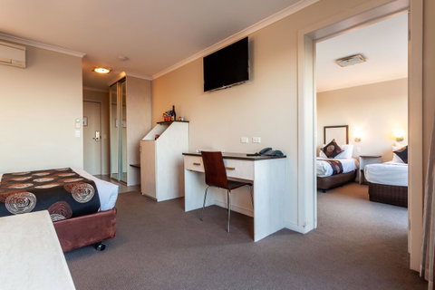 Beachfront Bicheno - Tourism Cairns 7