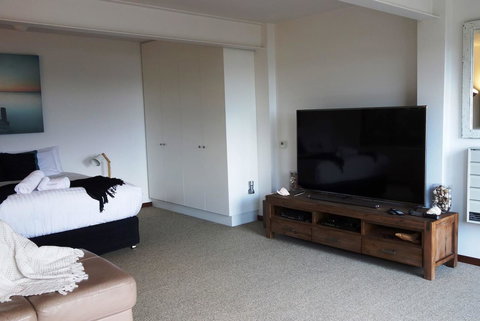 THE LOFT @ Bay Of Fires Seascape - Tourism Cairns 18