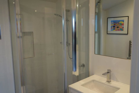 THE LOFT @ Bay Of Fires Seascape - Tourism Cairns 14