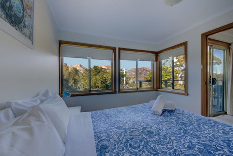 Freycinet Sanctuary 5 - Tourism Cairns 3