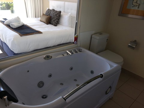 Diamond Island Resort - Tourism Cairns 30