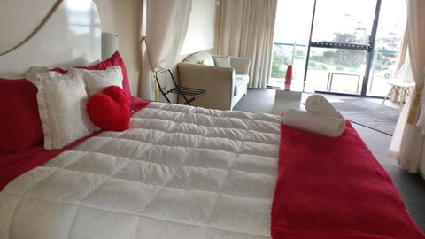 Diamond Island Resort - Tourism Cairns 38
