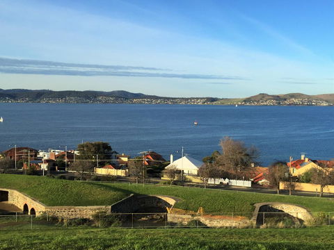 Sunrise On The Bay - Tourism Cairns 23