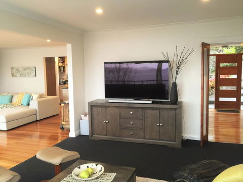 Sunrise On The Bay - Tourism Cairns 13