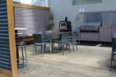 The Nook Backpackers - Tourism Cairns 42