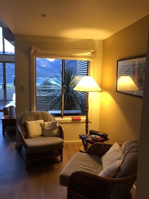 Freycinet Beach House - Tourism Cairns 15