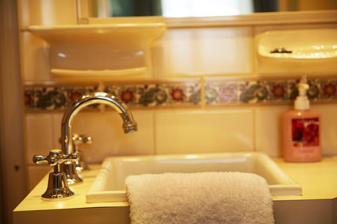 Astor Private Hotel - Tourism Cairns 3