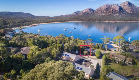 Freycinet Timber Cottage 2 - Tourism Cairns 0