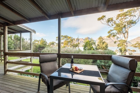 Freycinet Timber Cottage 2 - Tourism Cairns 2