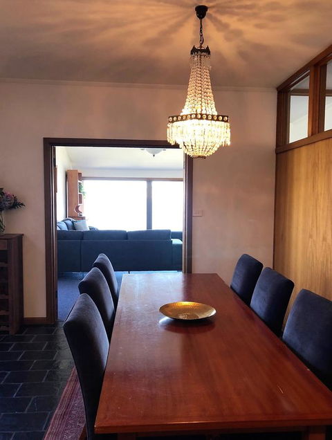 My Hobart Stay - Holiday Rentals - Tourism Cairns 13