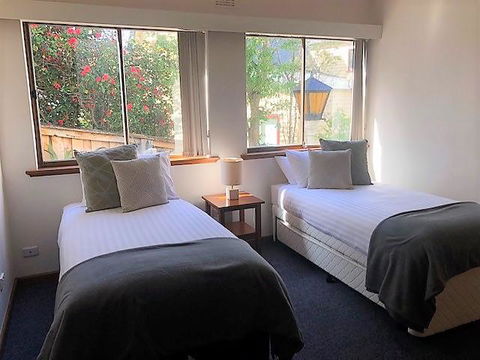 My Hobart Stay - Holiday Rentals - Tourism Cairns 10