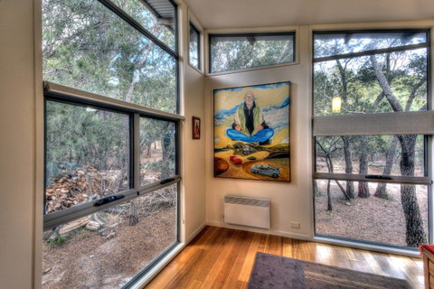 Freycinet Eco Luxe ~ Forest ~ Ocean ~ Mountain - Tourism Cairns 3