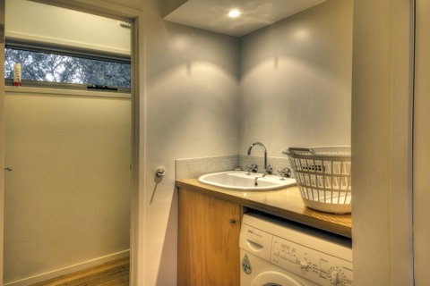 Freycinet Eco Luxe ~ Forest ~ Ocean ~ Mountain - Tourism Cairns 18