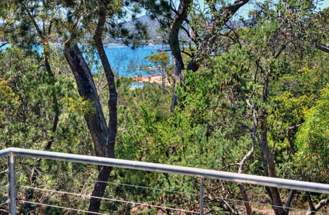 Freycinet Eco Luxe ~ Forest ~ Ocean ~ Mountain - Tourism Cairns 4
