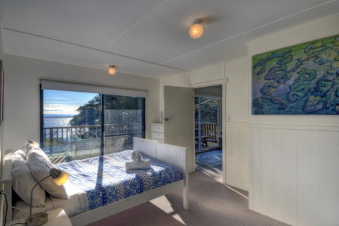 Cove Cottage - Tourism Cairns 0