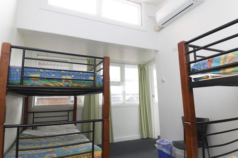 The Brunswick Hotel - Tourism Cairns 35