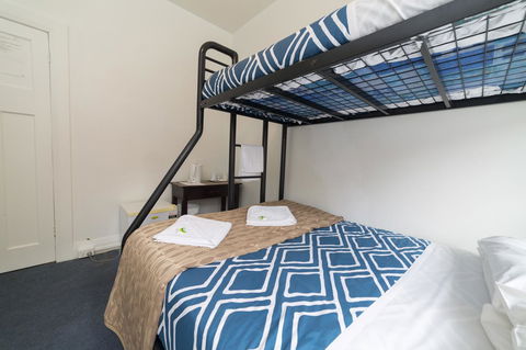 The Brunswick Hotel - Tourism Cairns 40