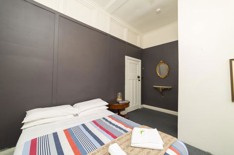 The Brunswick Hotel - Tourism Cairns 13