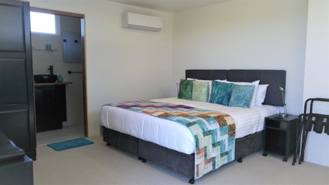 Malting Lagoon Guest House And Brewery - Tourism Cairns 5
