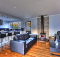 Muirs Beach Retreat - Tourism Cairns