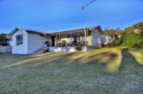 Muirs Beach Retreat - Tourism Cairns 12