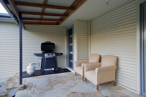Muirs Beach Retreat - Tourism Cairns 15