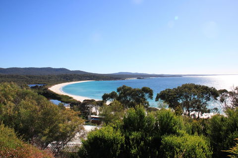 DOLPHIN LOOKOUT COTTAGE - Amazing Views Of The Bay Of Fires - Tourism Cairns 9