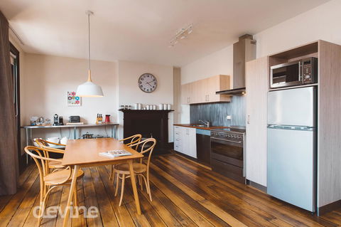 Devine Stays - Westside Apartment On Elizabeth - Tourism Cairns 0