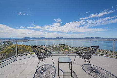 Nature & Relax House, Panoramic Sea View, Free Parking 37 - Tourism Cairns 3