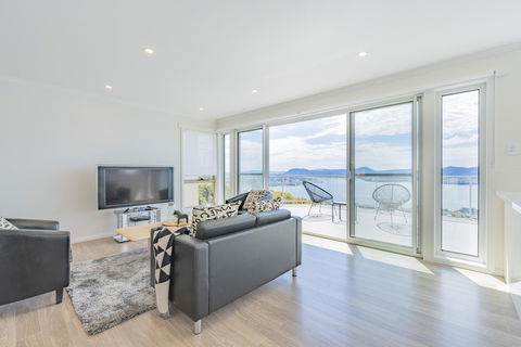 Nature & Relax House, Panoramic Sea View, Free Parking 37 - Tourism Cairns 27