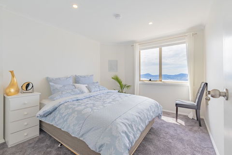 Nature & Relax House, Panoramic Sea View, Free Parking 37 - Tourism Cairns 12