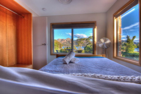 Freycinet Stone Studio 5 - Greystone - Tourism Cairns 6