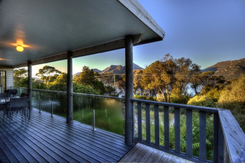 Cove Beach Apartment 2 - Tourism Cairns 1