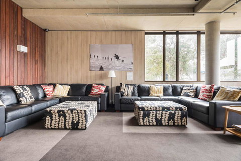 Buller Central Hotel - Tourism Cairns 4