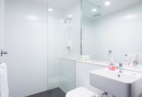 Buller Central Hotel - Tourism Cairns 5