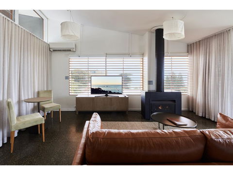 Hotel Sorrento - Tourism Cairns 6