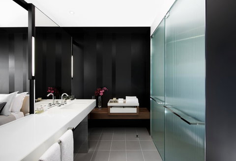 Crown Metropol Melbourne - Tourism Cairns 6
