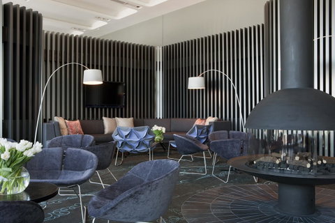 Crown Metropol Melbourne - Tourism Cairns 9