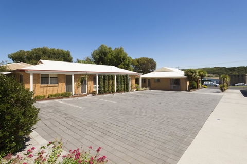 Port Campbell Parkview Motel & Apartments - Tourism Cairns 37