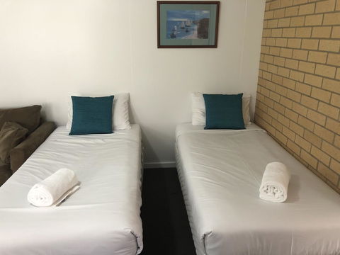 Port Campbell Parkview Motel & Apartments - Tourism Cairns 6