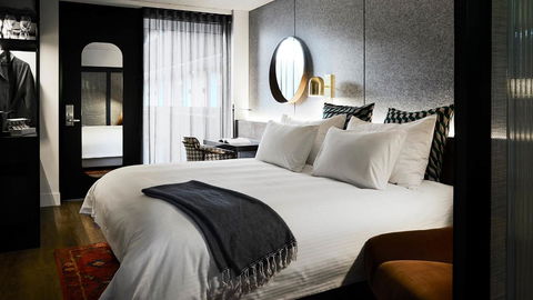 Zagame\'s House - Tourism Cairns 0
