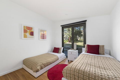 Apollo Bay Cottages - Tourism Cairns 15