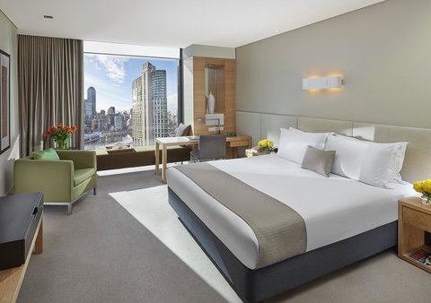 Crown Promenade Melbourne - Tourism Cairns 3