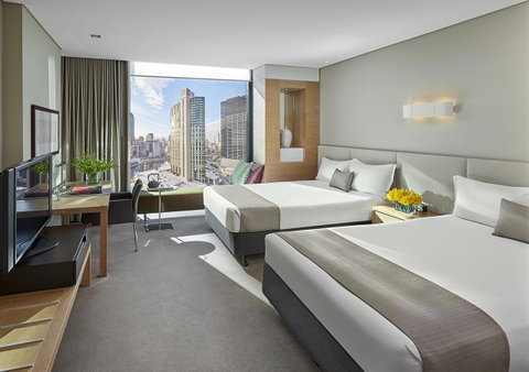 Crown Promenade Melbourne - Tourism Cairns 2